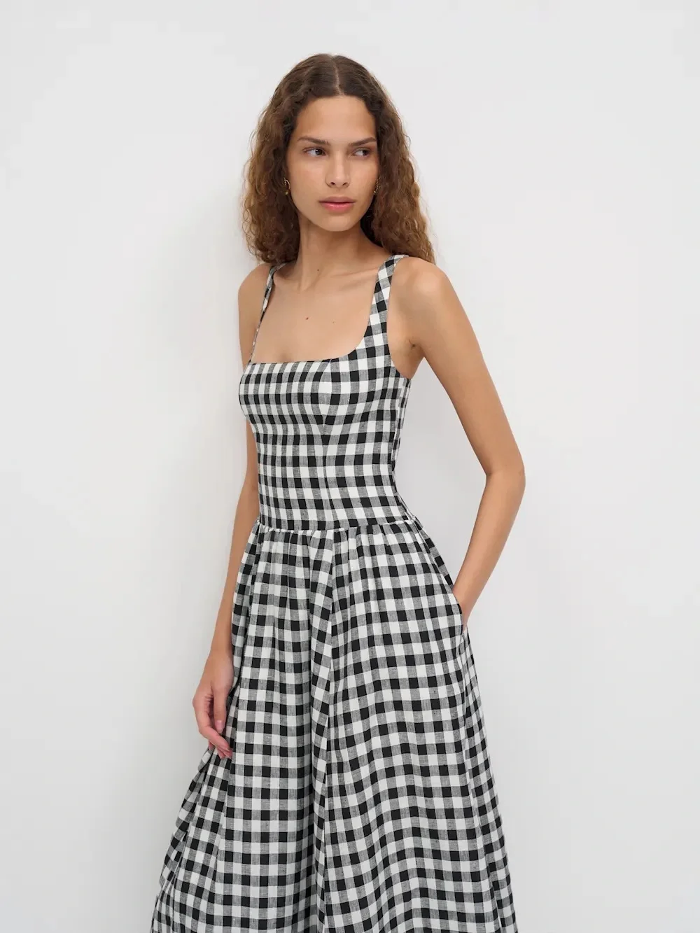 Reformation Janu Linen Dress In park check, brand new without tags, no flaws._2